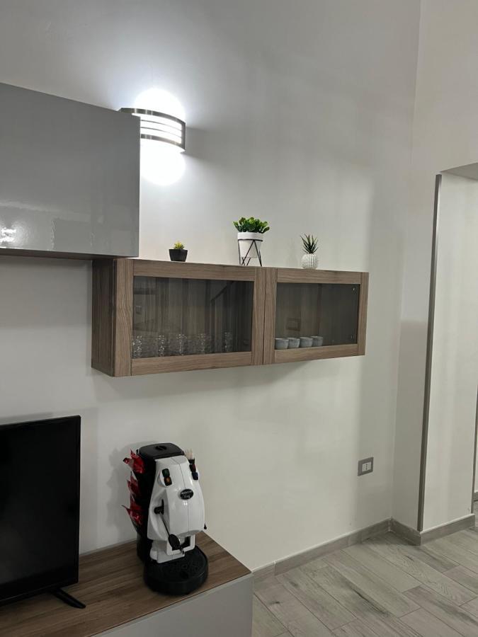 Bed and Breakfast Napoli Centro-La Casa Di Lucio Экстерьер фото